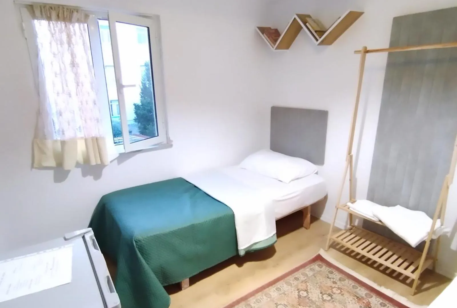 2 Single Bedroom טיראנה 0*,